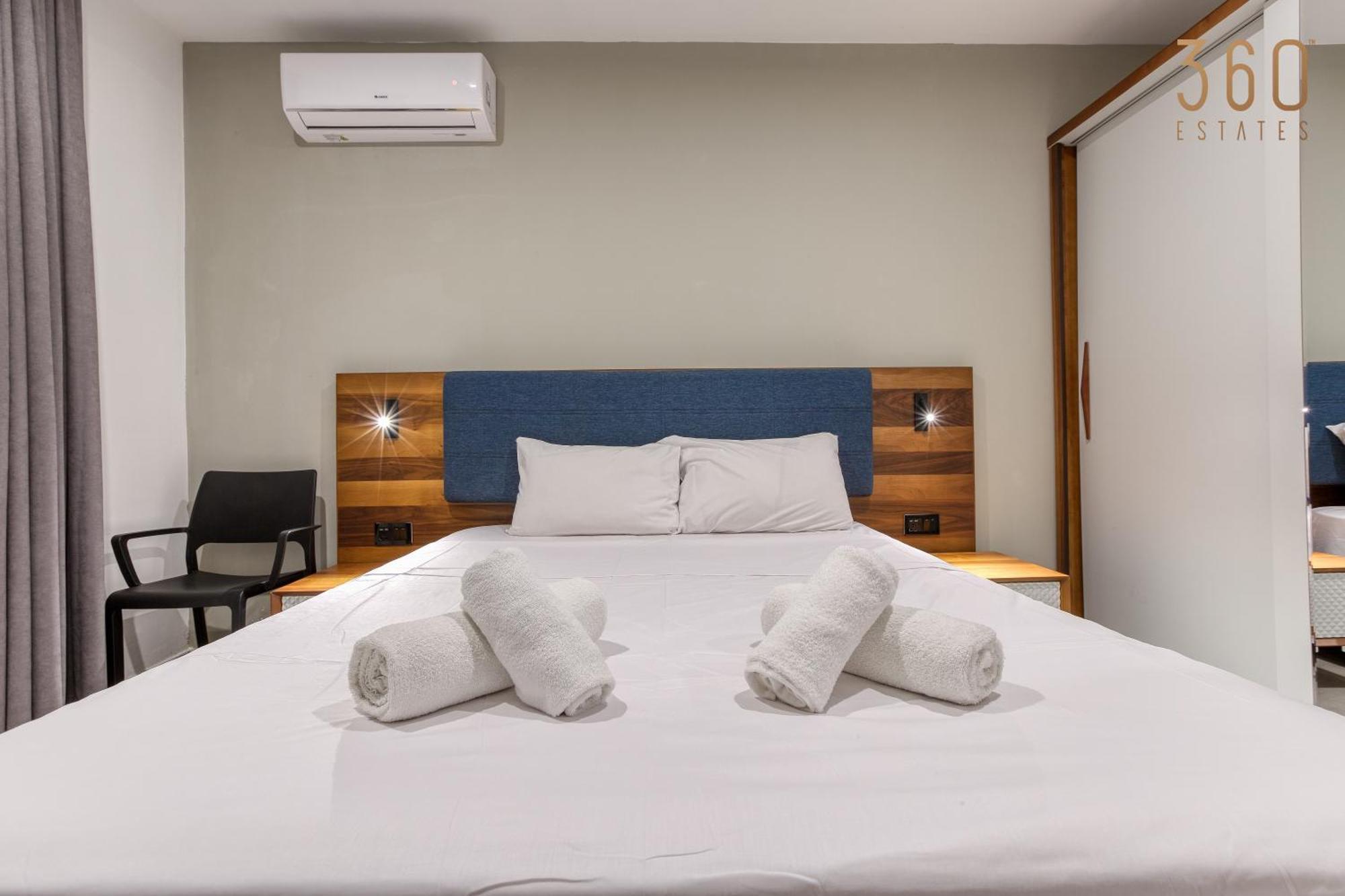 The Swieqi Poolside Suites Is-Swieqi Exterior photo